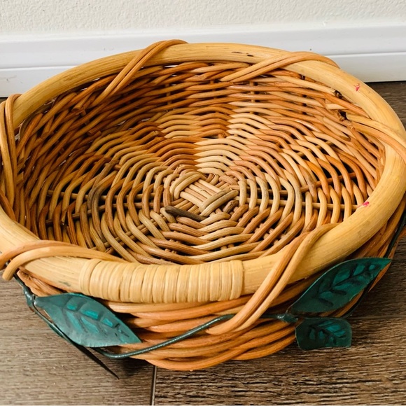 Wicker Tray - Picture 9 of 10